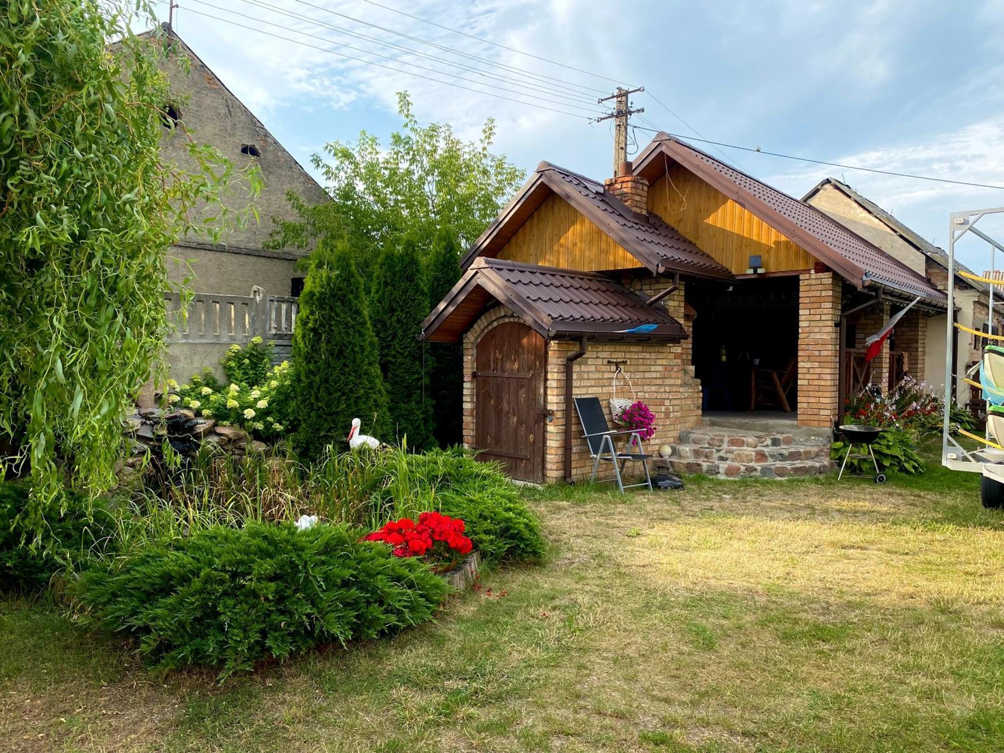 U Agi Nowogród Exterior foto